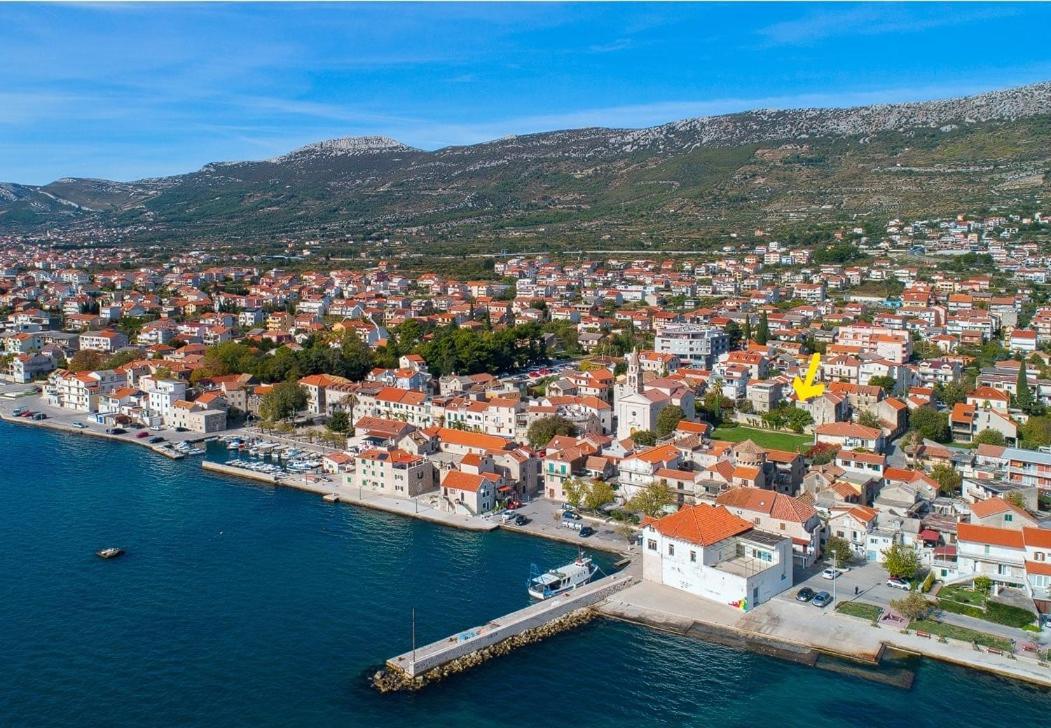 Dida Roko, Rustikalni Apartman S Terasom Каштела Экстерьер фото