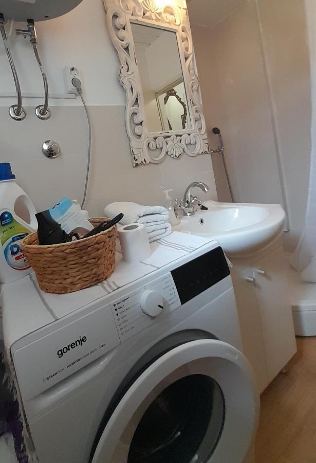 Dida Roko, Rustikalni Apartman S Terasom Каштела Экстерьер фото