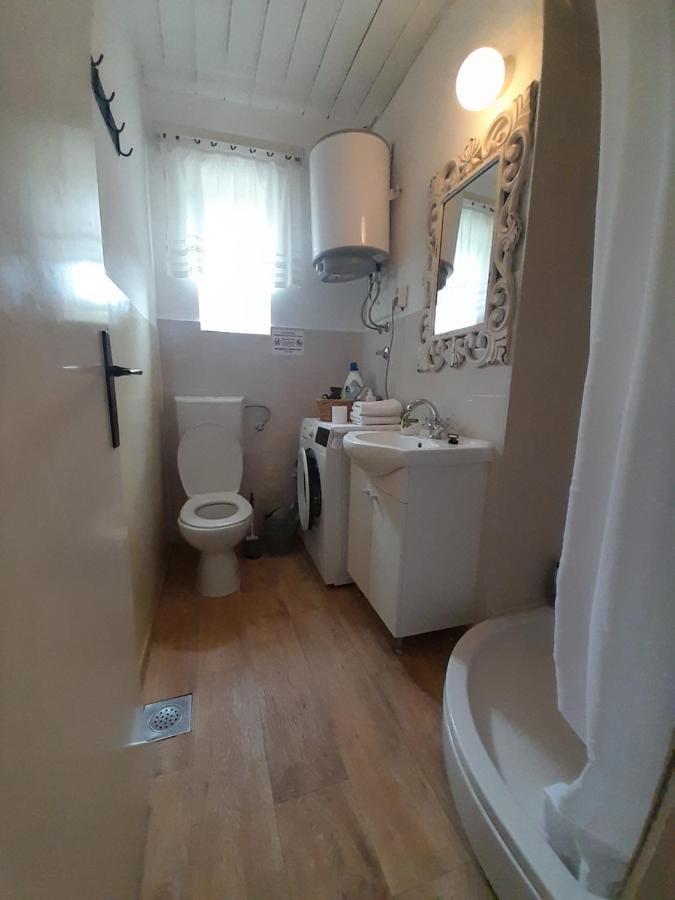 Dida Roko, Rustikalni Apartman S Terasom Каштела Экстерьер фото